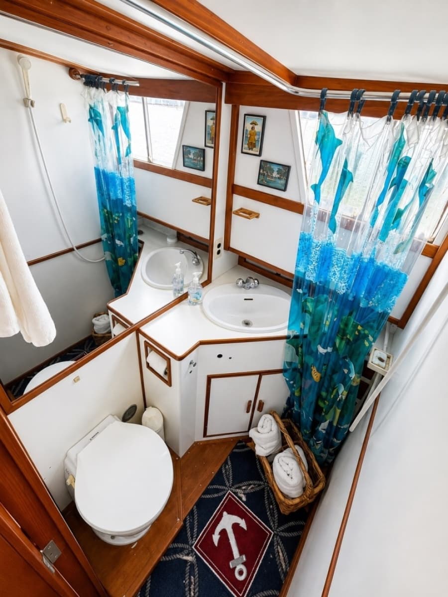 1985 Grand Banks 36 Classic - Photo 12
