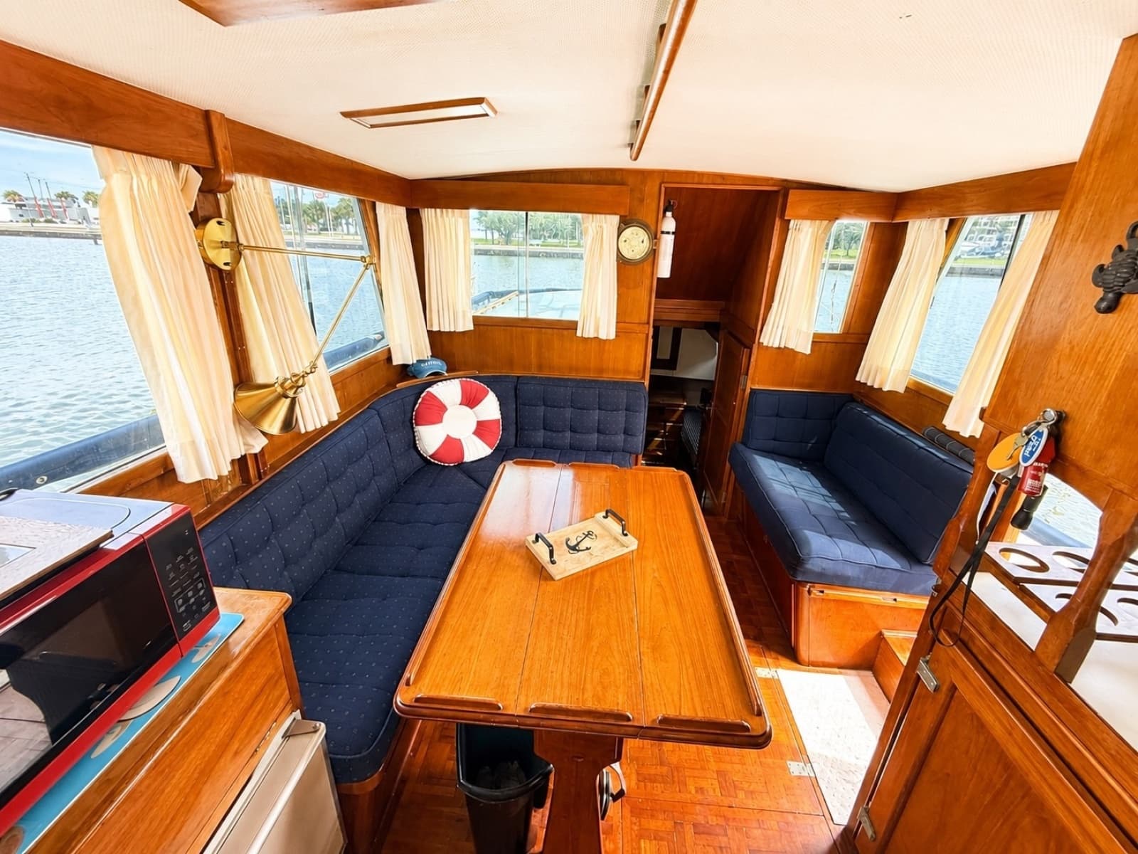 1985 Grand Banks 36 Classic - Photo 4
