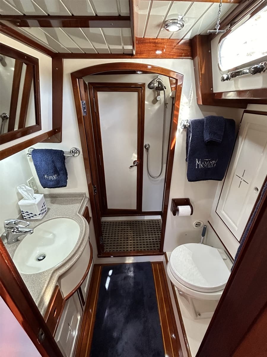 2001 Lyman-Morse Fontaine Custom 63 Pilothouse Sloop - Photo 26