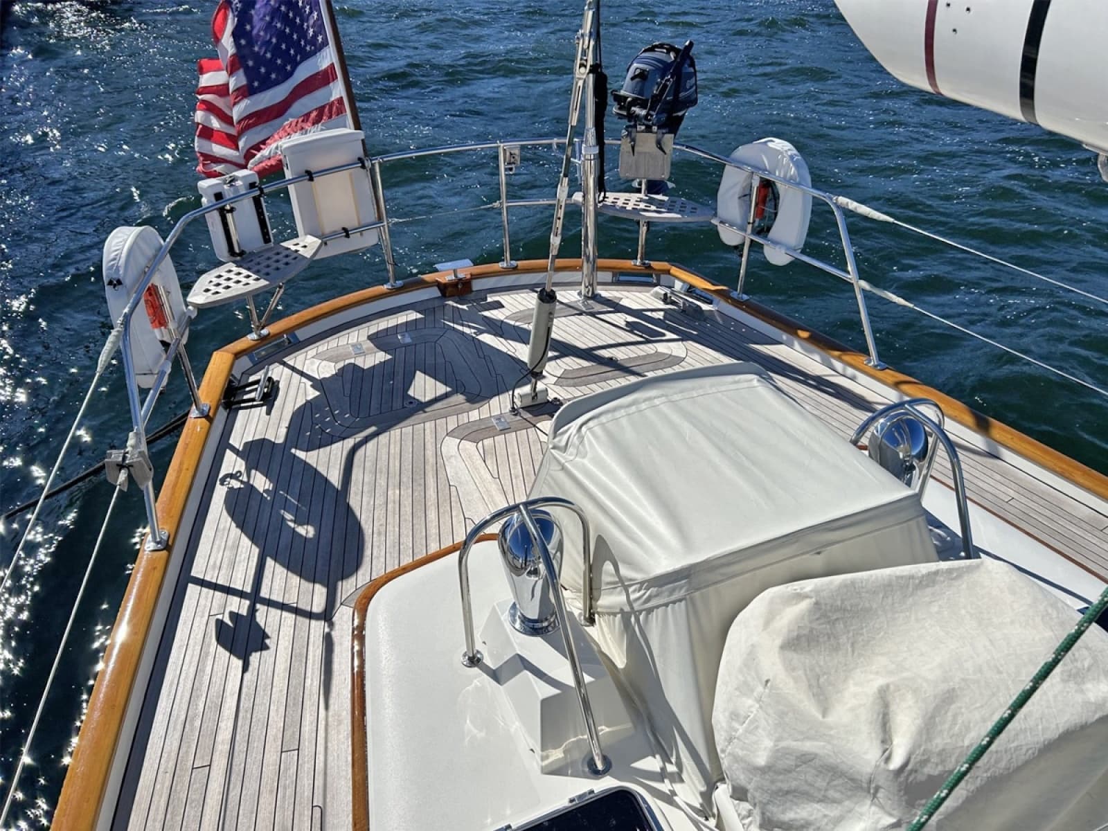 2001 Lyman-Morse Fontaine Custom 63 Pilothouse Sloop - Photo 7