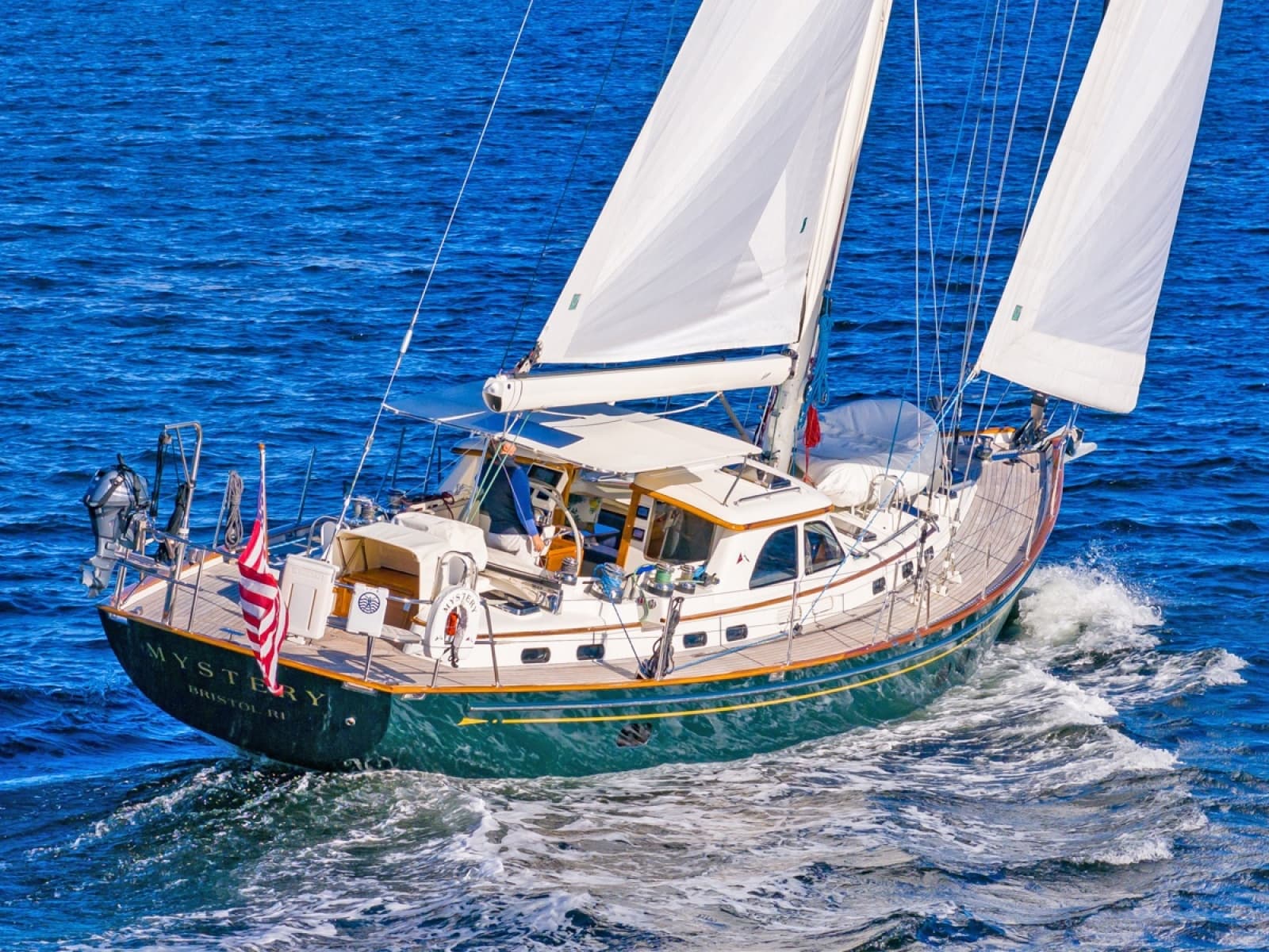 2001 Lyman-Morse Fontaine Custom 63 Pilothouse Sloop - Photo 37