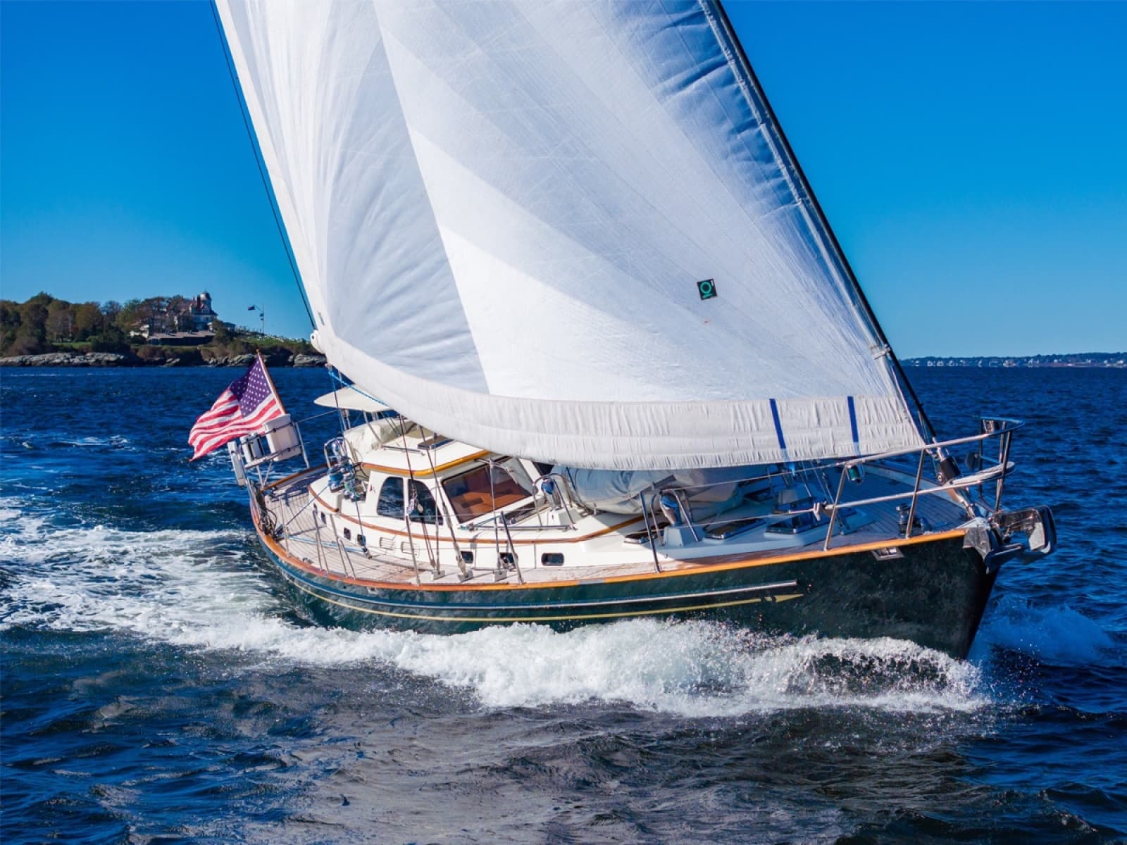 2001 Lyman-Morse Fontaine Custom 63 Pilothouse Sloop - Photo 2