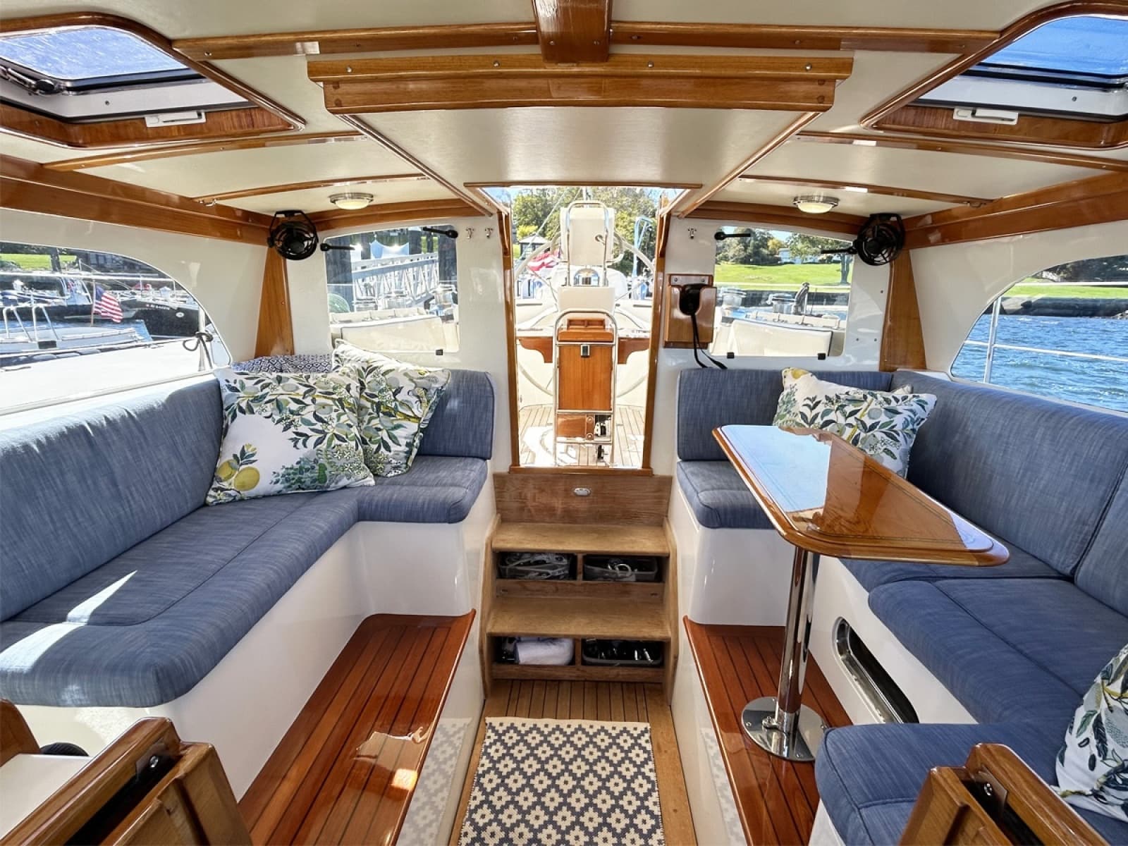 2001 Lyman-Morse Fontaine Custom 63 Pilothouse Sloop - Photo 17
