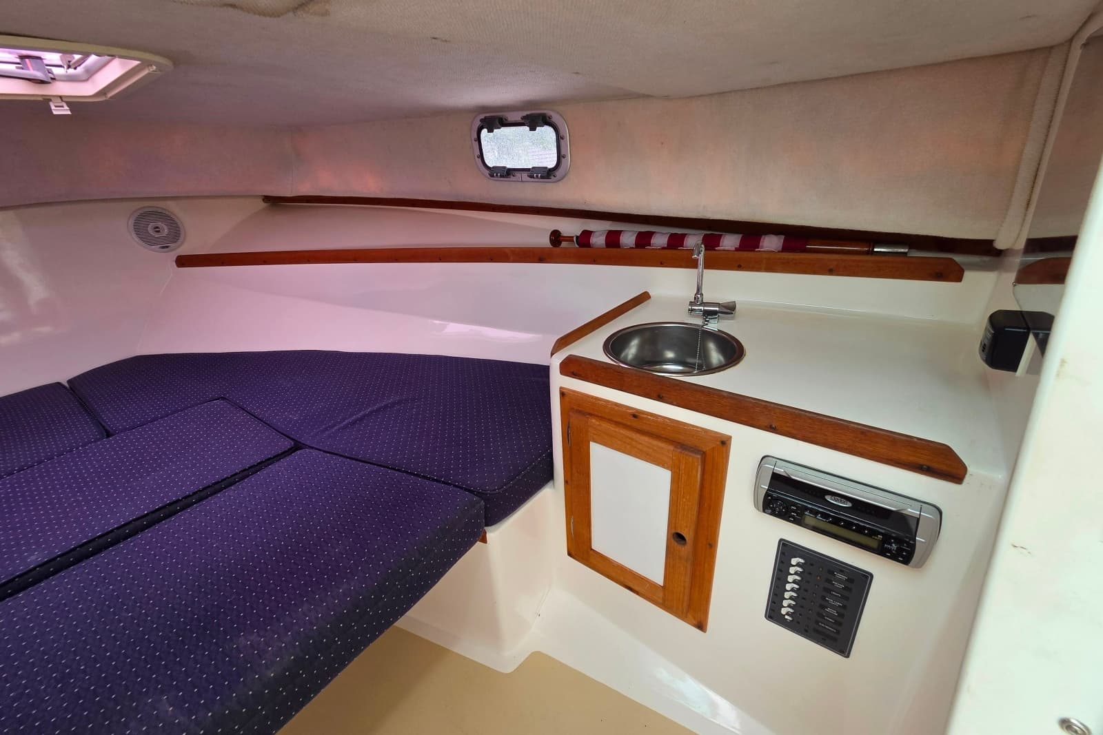 2004 Hunt Yachts Surfhunter 25 - Photo 31