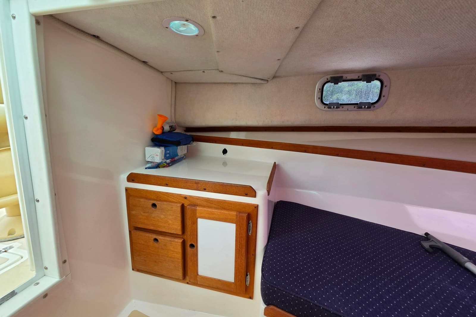 2004 Hunt Yachts Surfhunter 25 - Photo 32