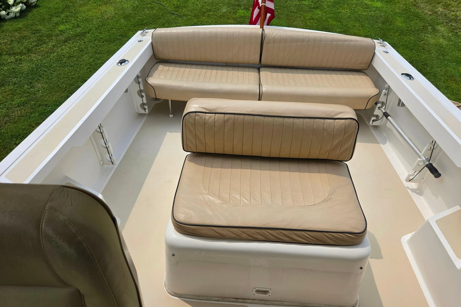 2004 Hunt Yachts Surfhunter 25 - Photo 18