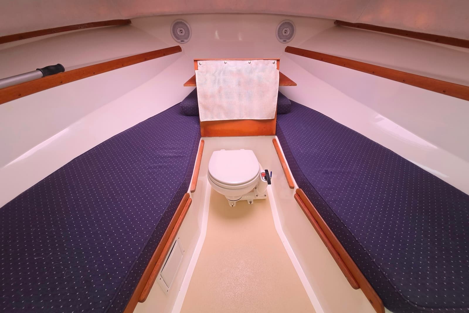 2004 Hunt Yachts Surfhunter 25 - Photo 28