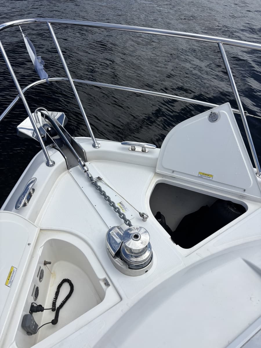 2020 Riviera 4800 Sport Yacht - Photo 9