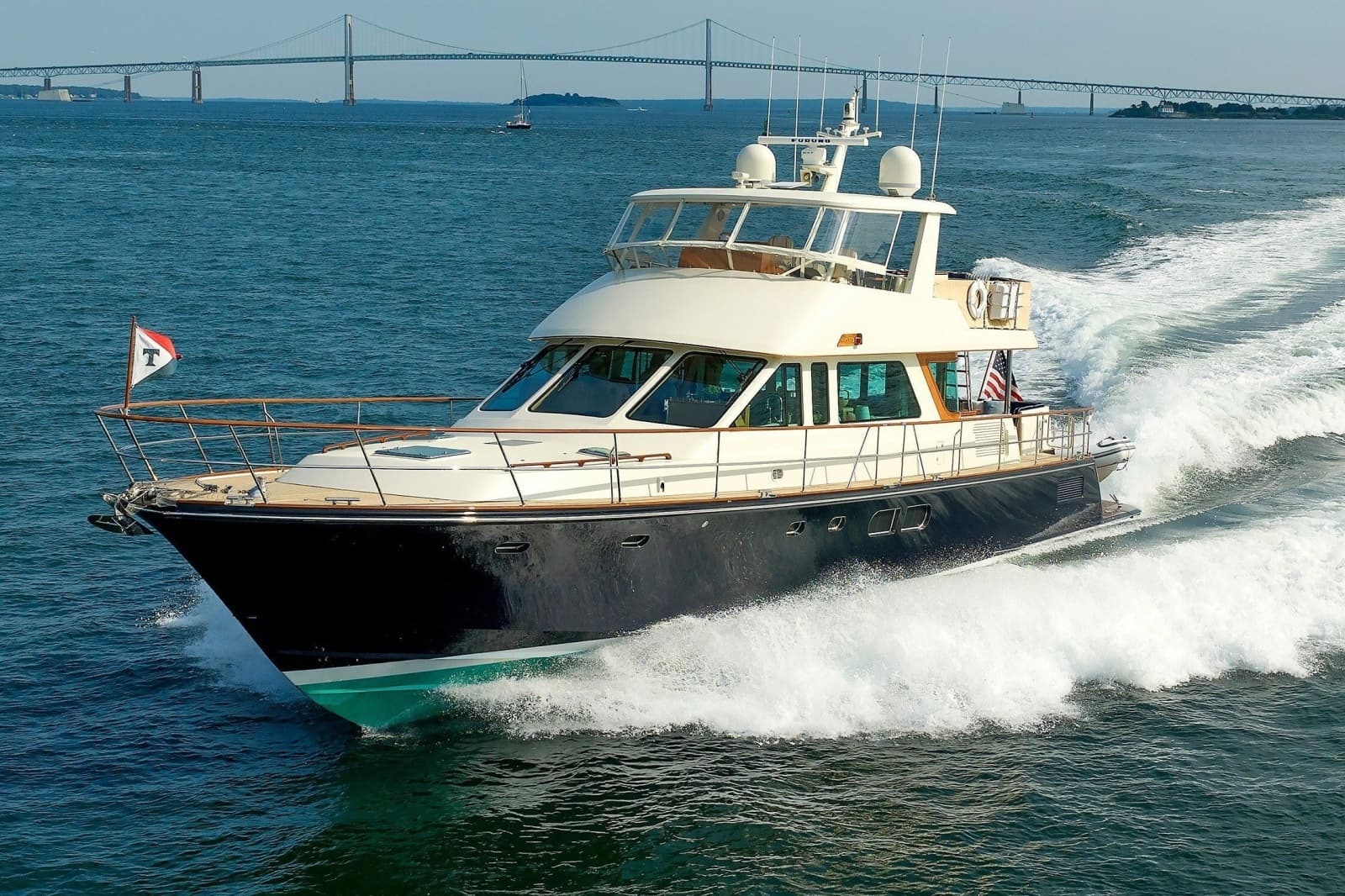2016 Hunt Yachts 72 Flybridge - Photo 78