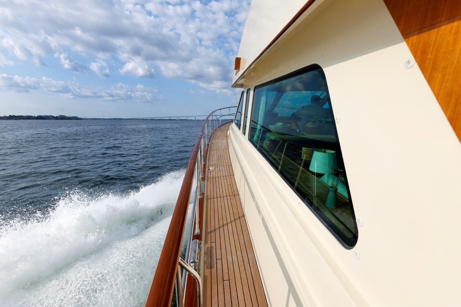 2016 Hunt Yachts 72 Flybridge - Photo 65