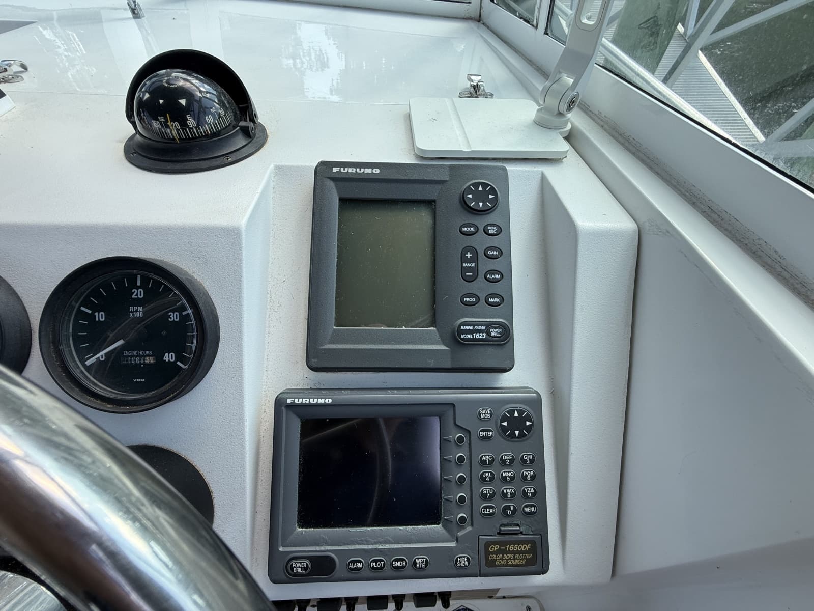 2000 Mainship  - Photo 19