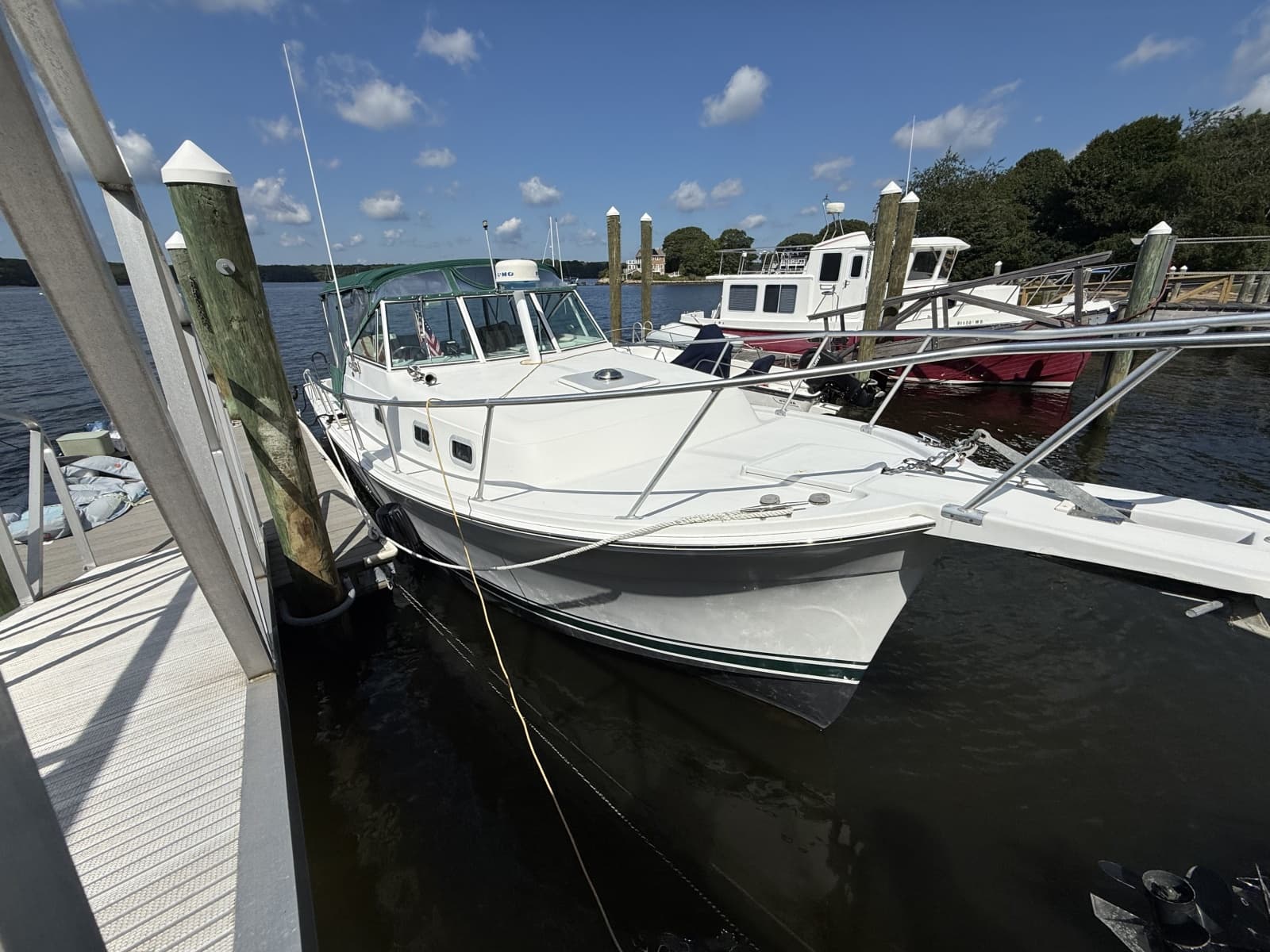 2000 Mainship  - Photo 1