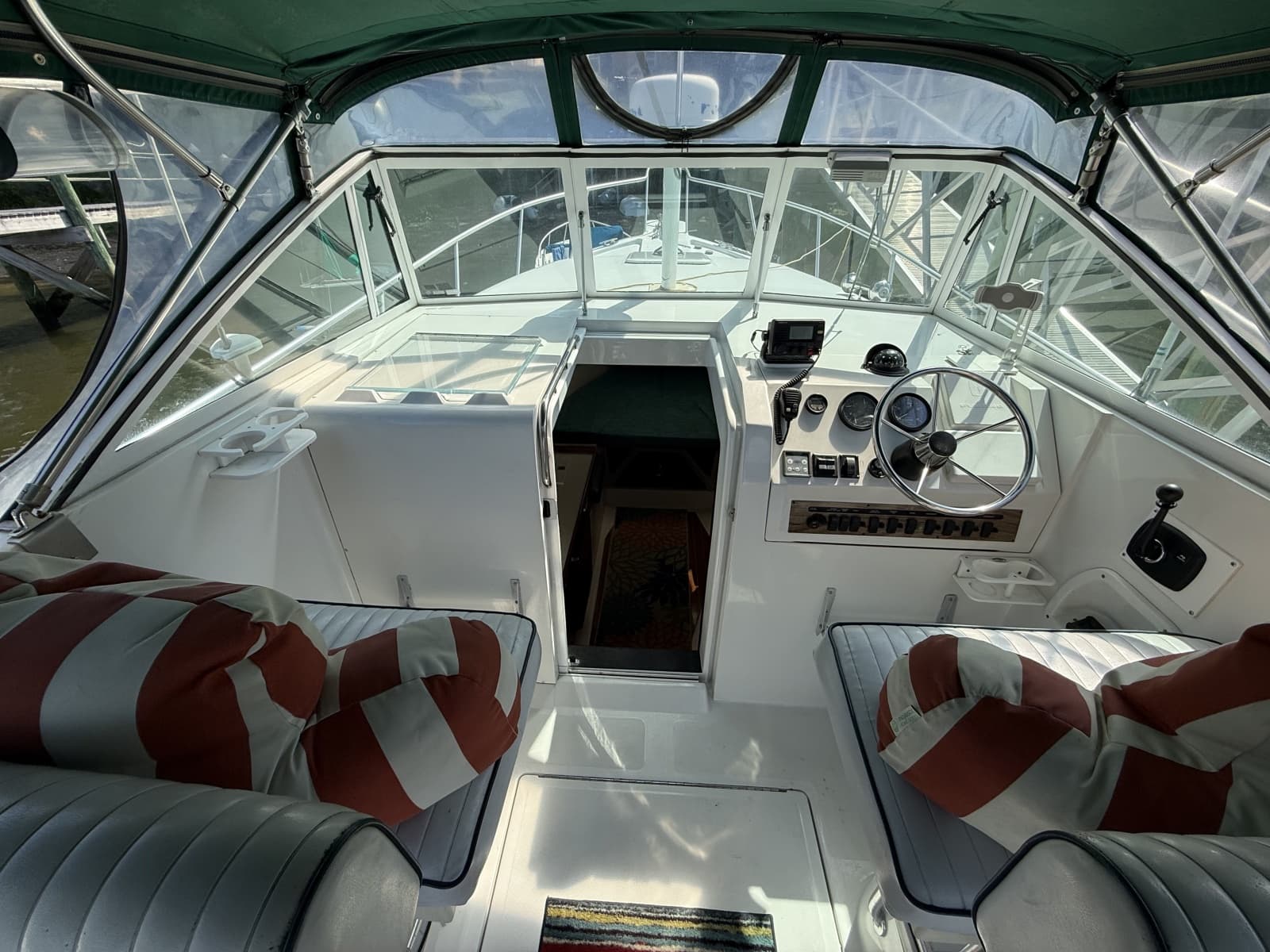 2000 Mainship  - Photo 13