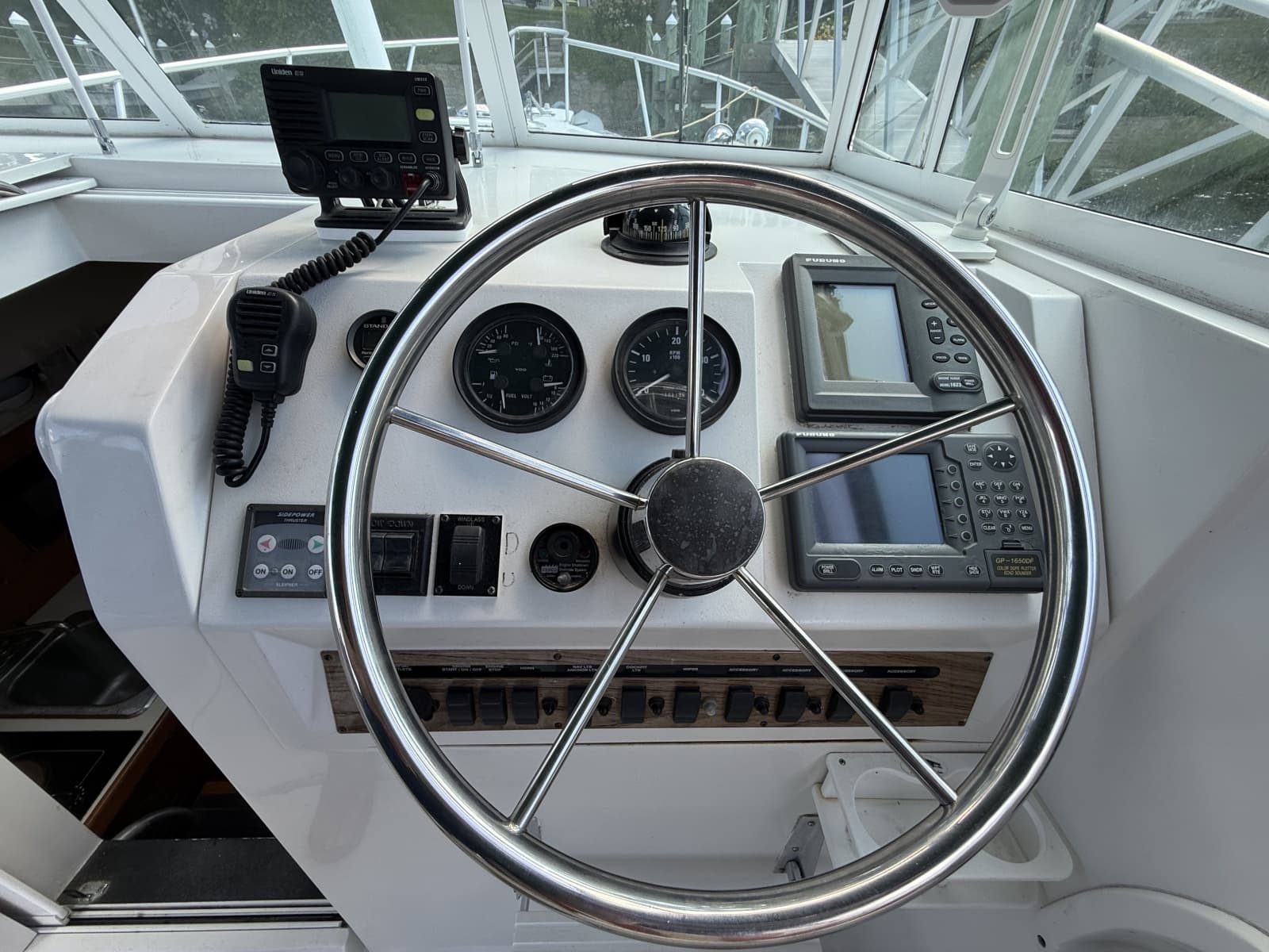2000 Mainship  - Photo 18