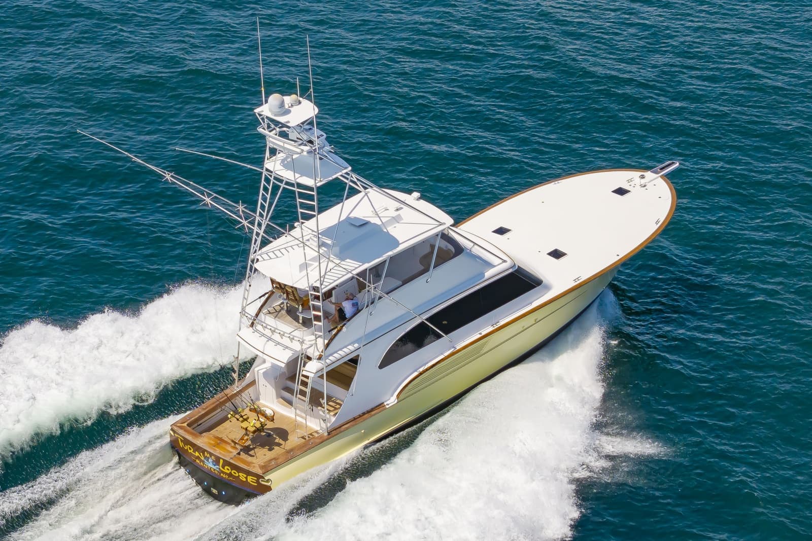 2002 Buddy Davis 70 Sportfisherman - Photo 11