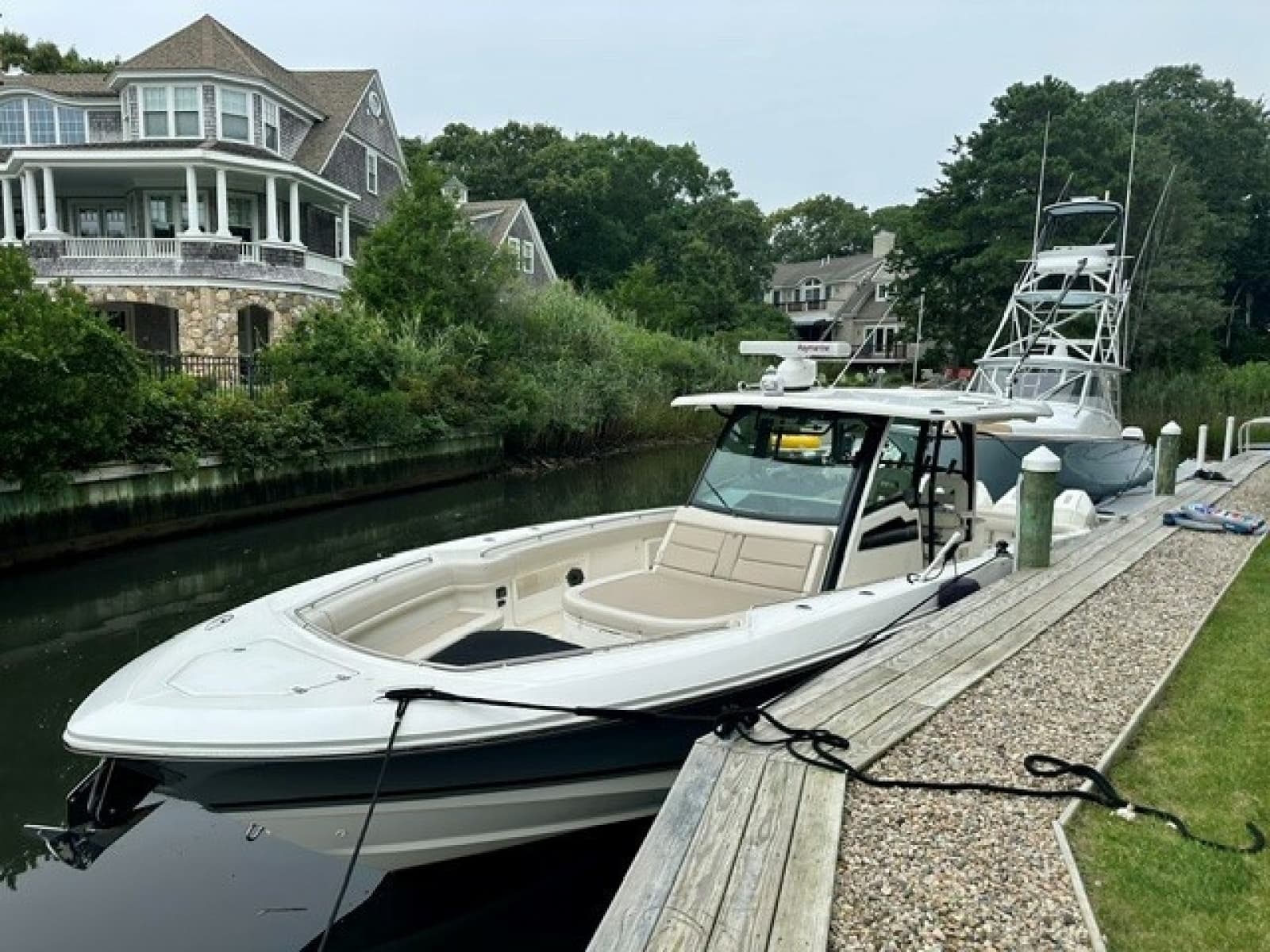 2021 Boston Whaler 380 Outrage - Photo 4