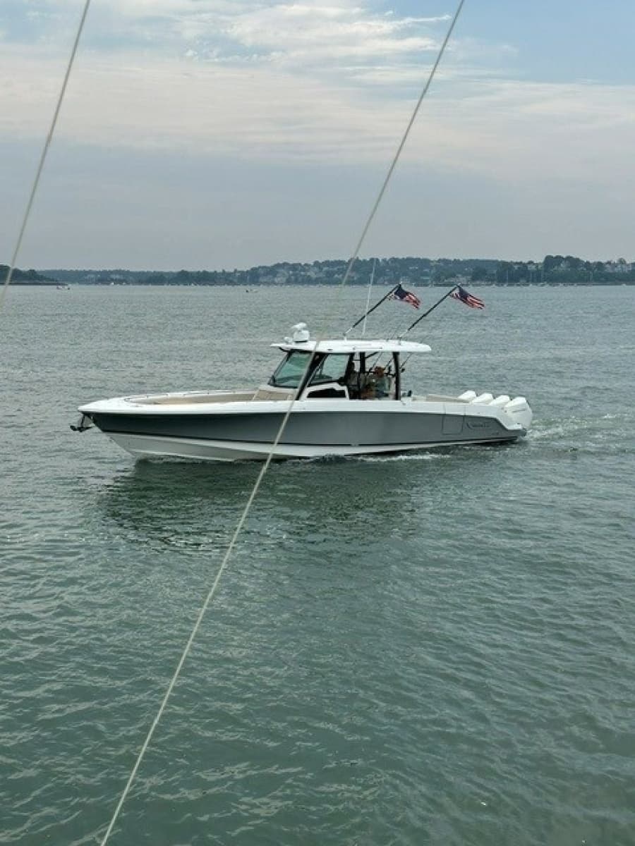 2021 Boston Whaler 380 Outrage - Photo 3