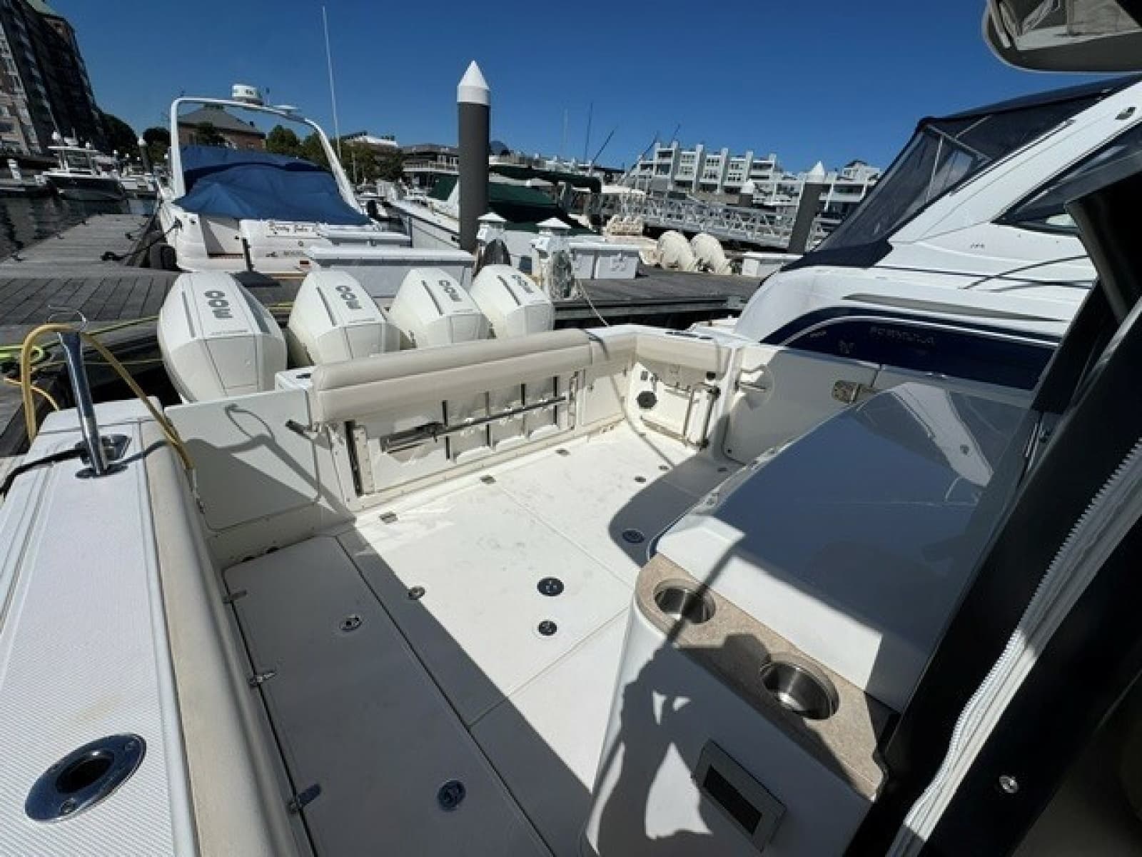 2021 Boston Whaler 380 Outrage - Photo 13
