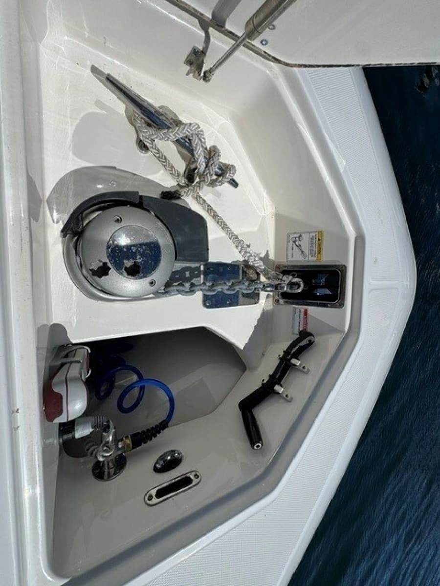 2021 Boston Whaler 380 Outrage - Photo 28