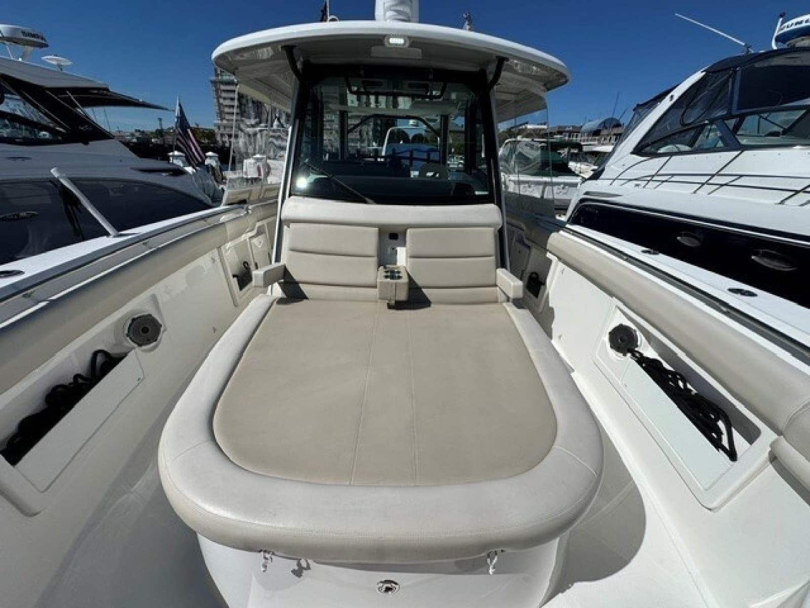 2021 Boston Whaler 380 Outrage - Photo 30