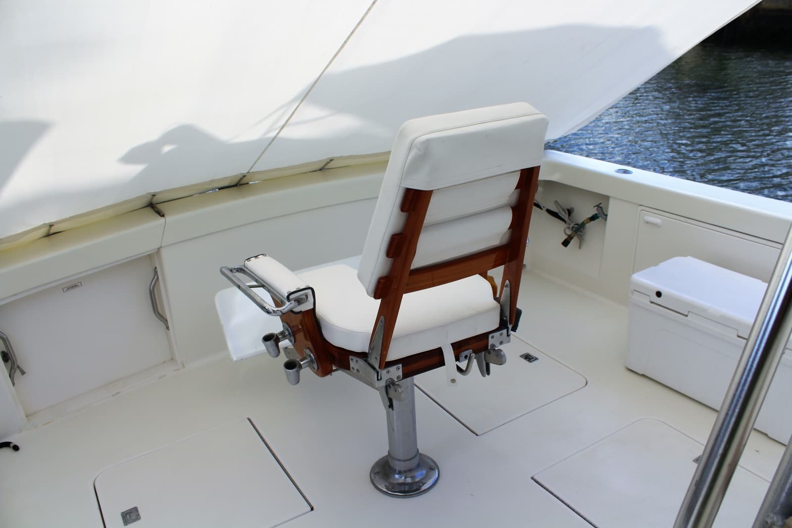 1997 Ocean Yachts  - Photo 5