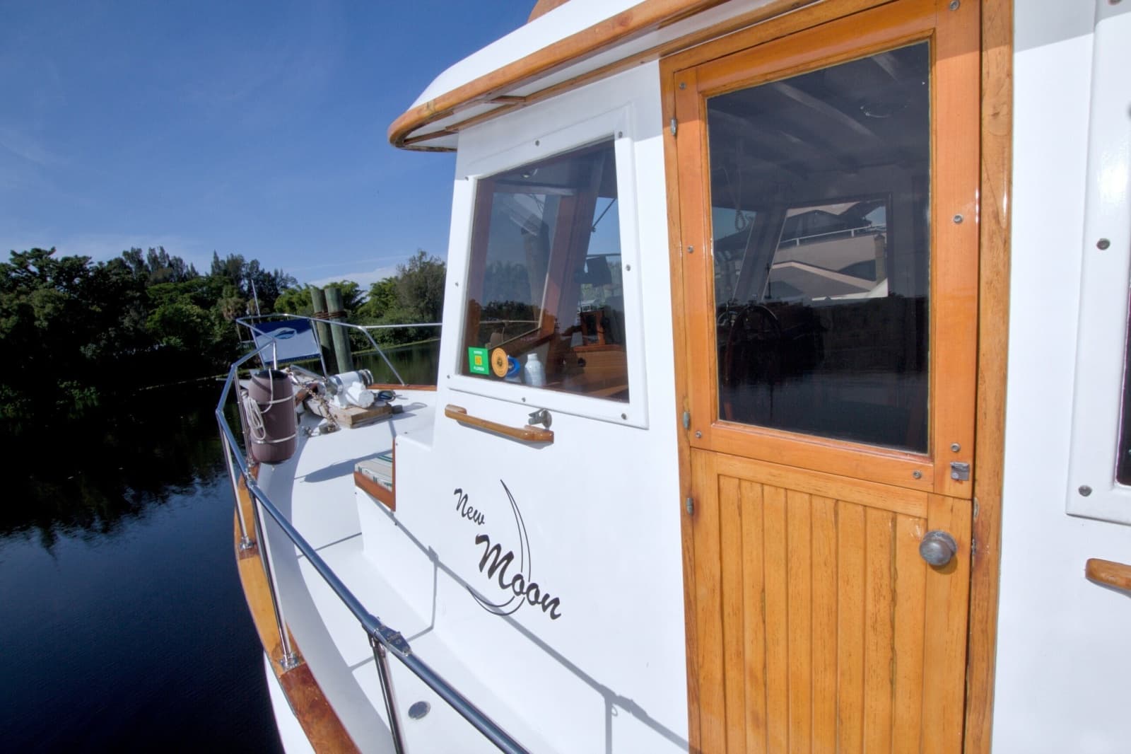 1980 Kadey-Krogen 42 Trawler - Photo 27