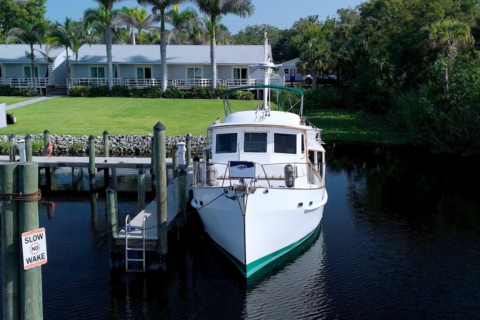 1980 Kadey-Krogen 42 Trawler - Photo 6