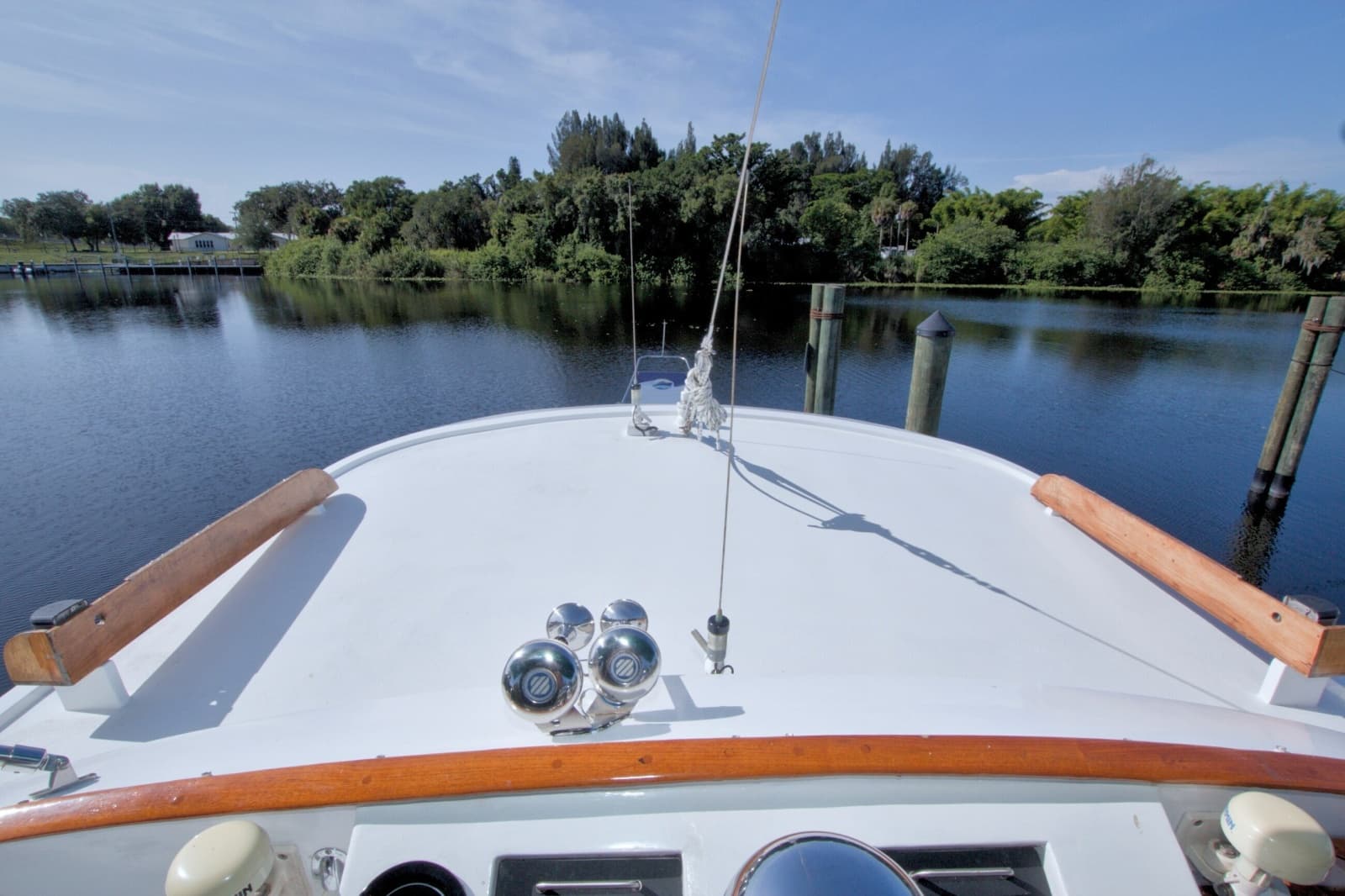 1980 Kadey-Krogen 42 Trawler - Photo 18