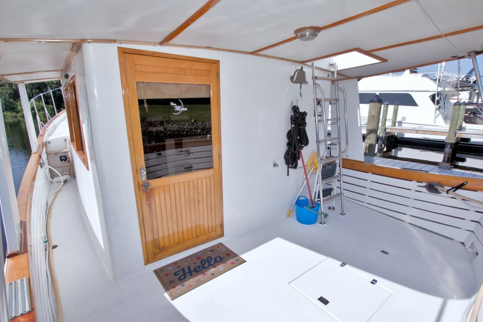 1980 Kadey-Krogen 42 Trawler - Photo 23