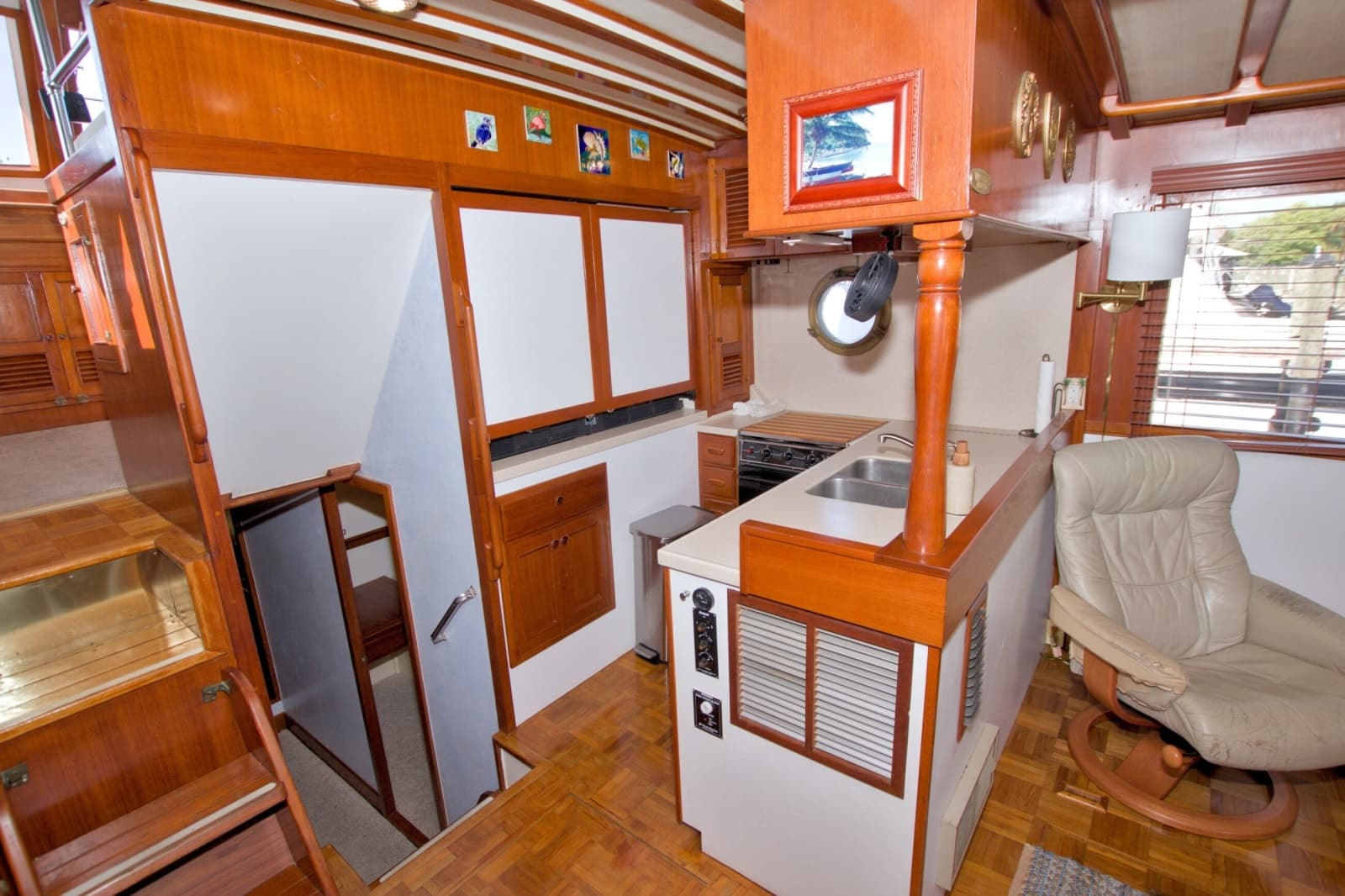 1980 Kadey-Krogen 42 Trawler - Photo 43