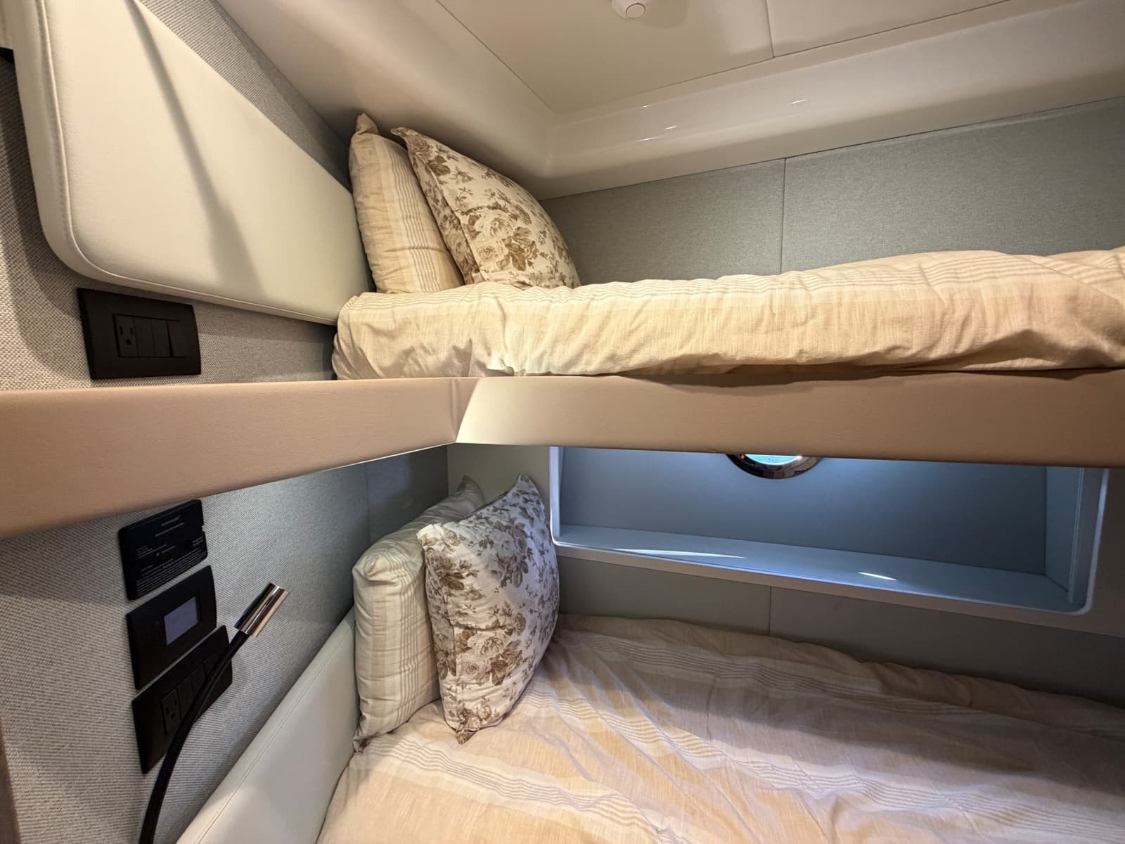 2024 Azimut 50 Fly - Photo 29