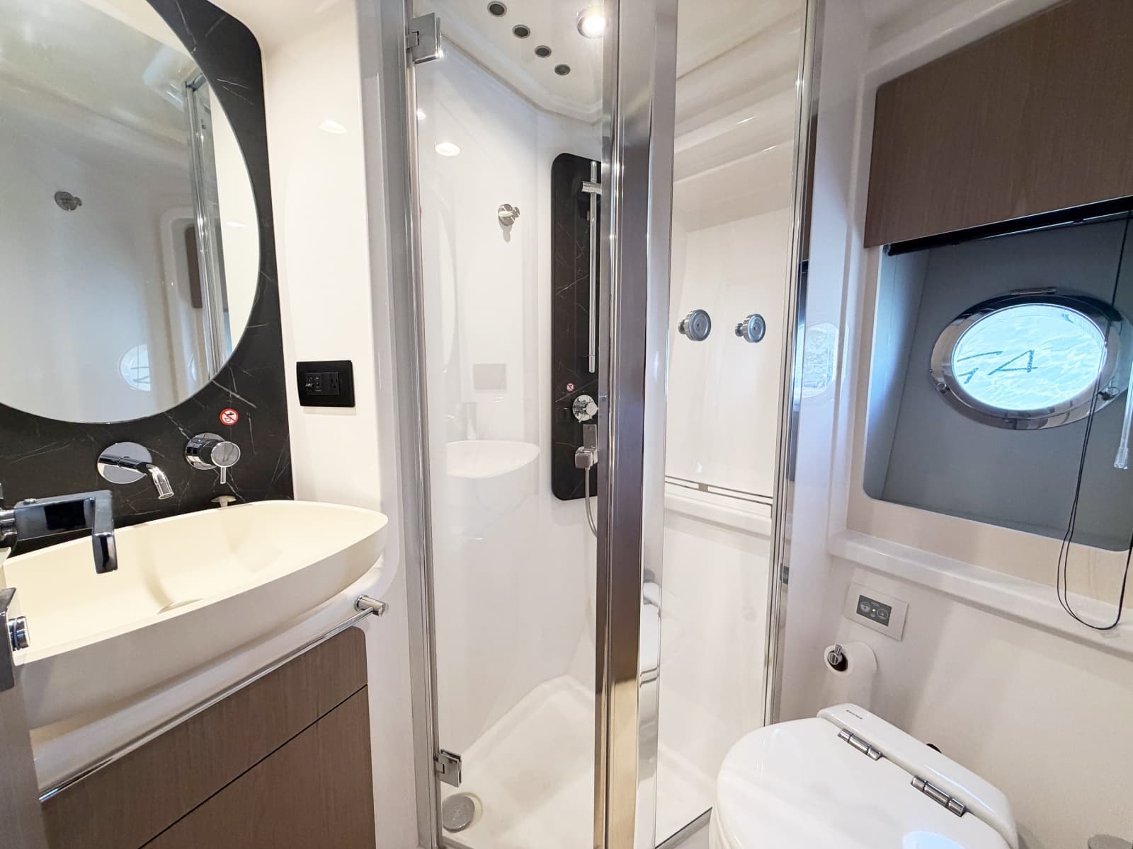 2024 Azimut 50 Fly - Photo 28