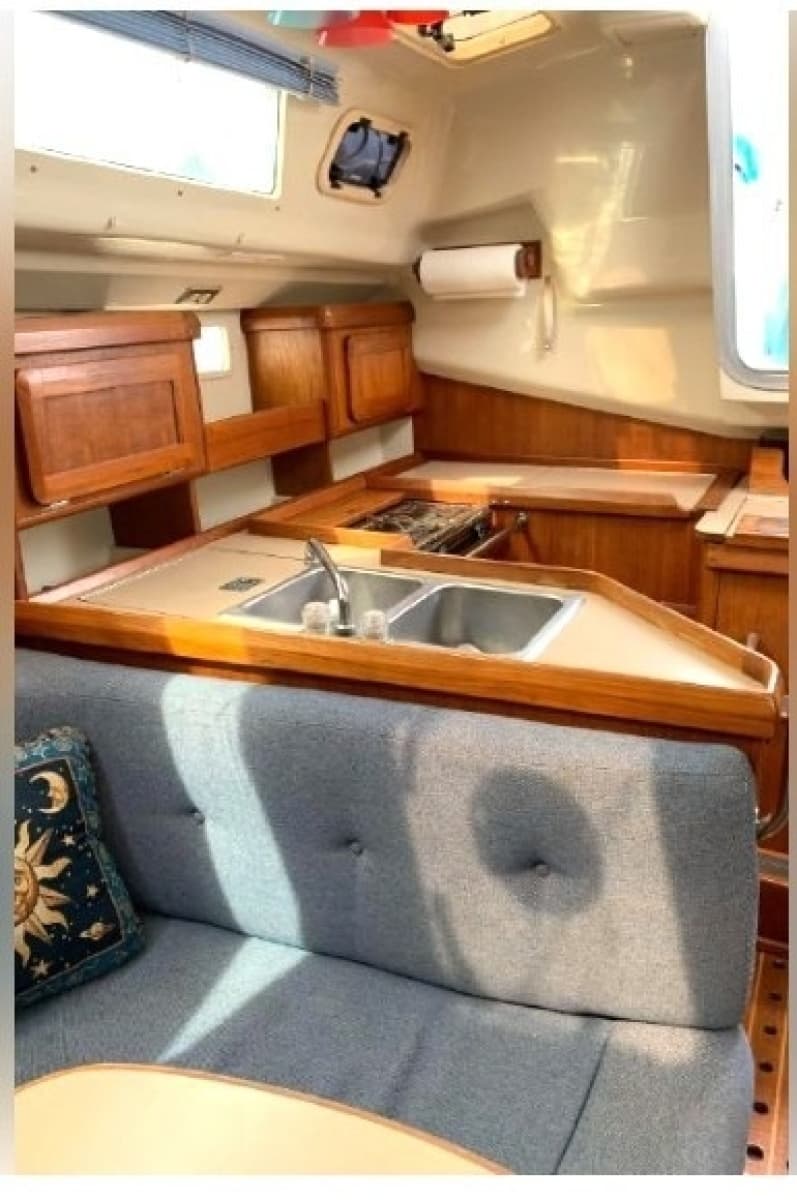 1992 Hunter 33.5 - Photo 6