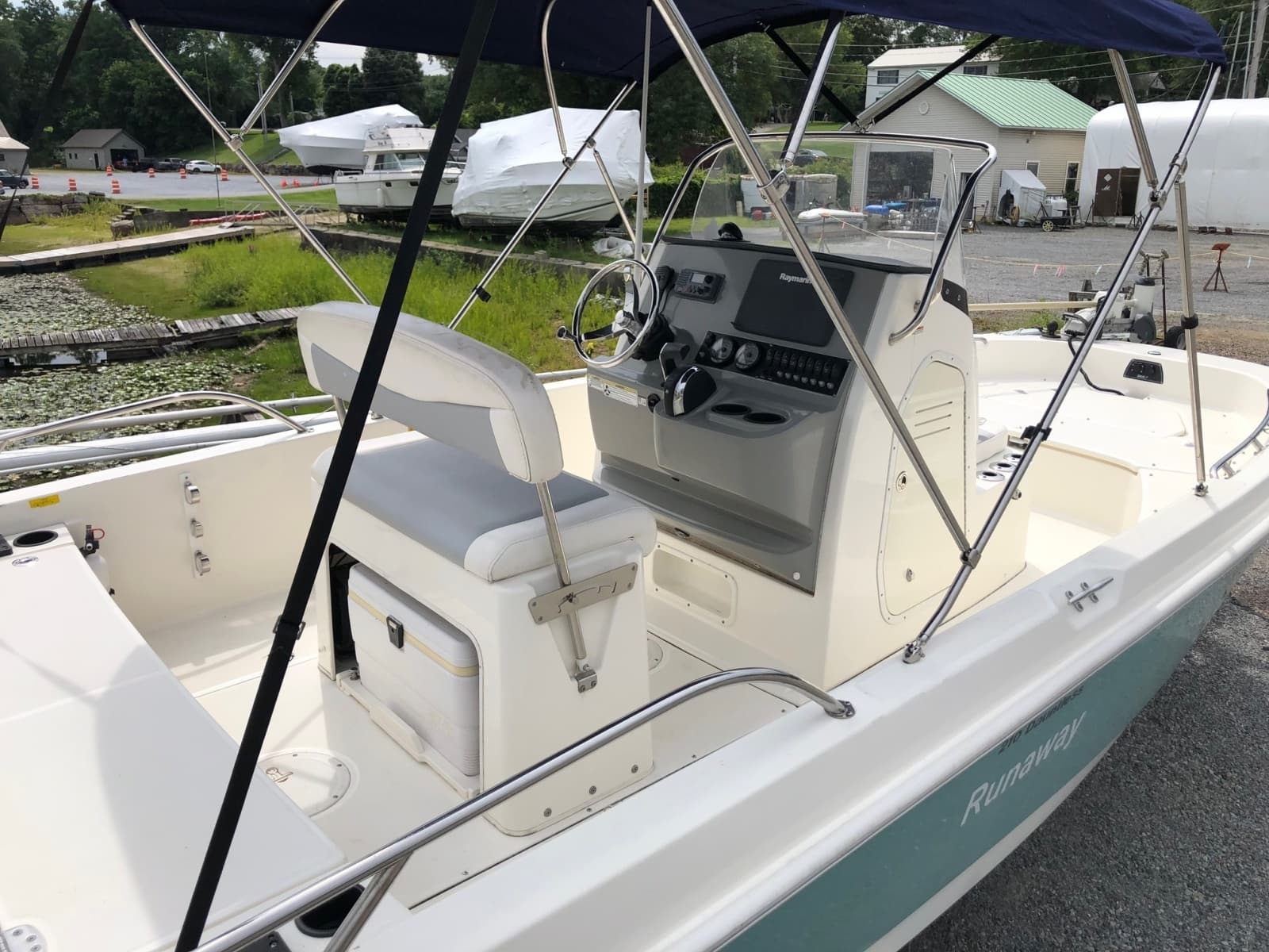 2015 Boston Whaler 210 Dauntless - Photo 6