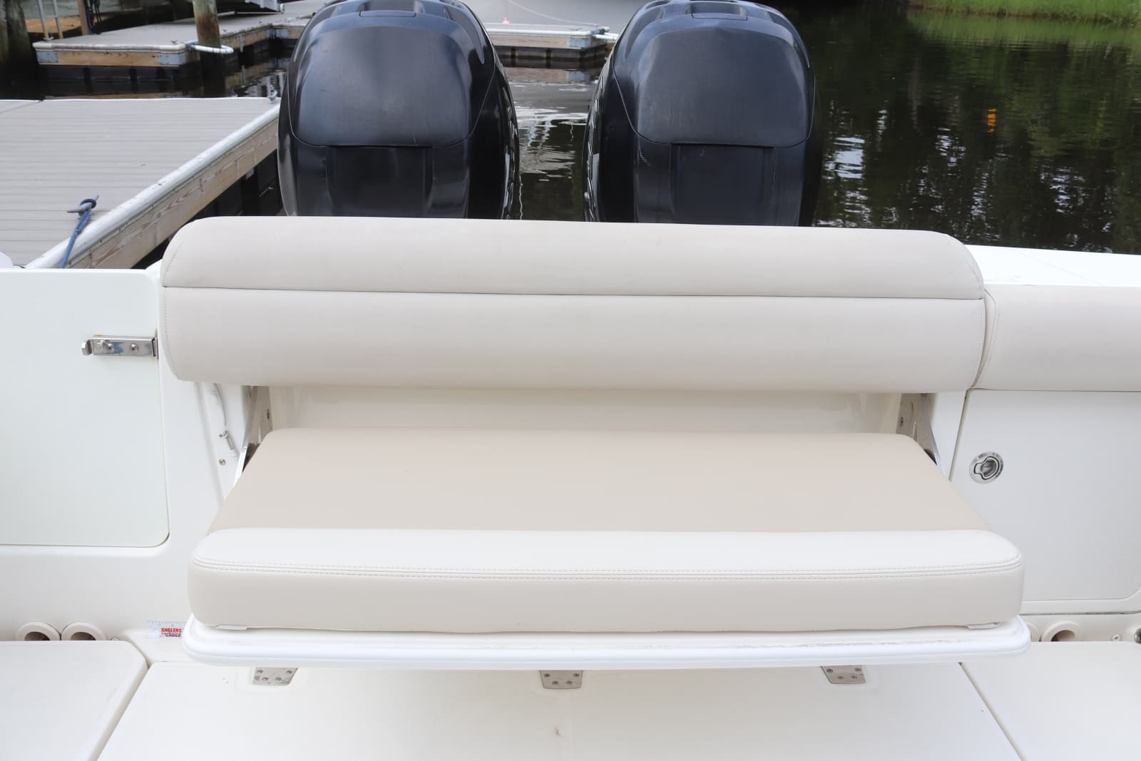2013 Boston Whaler Outrage - Photo 6