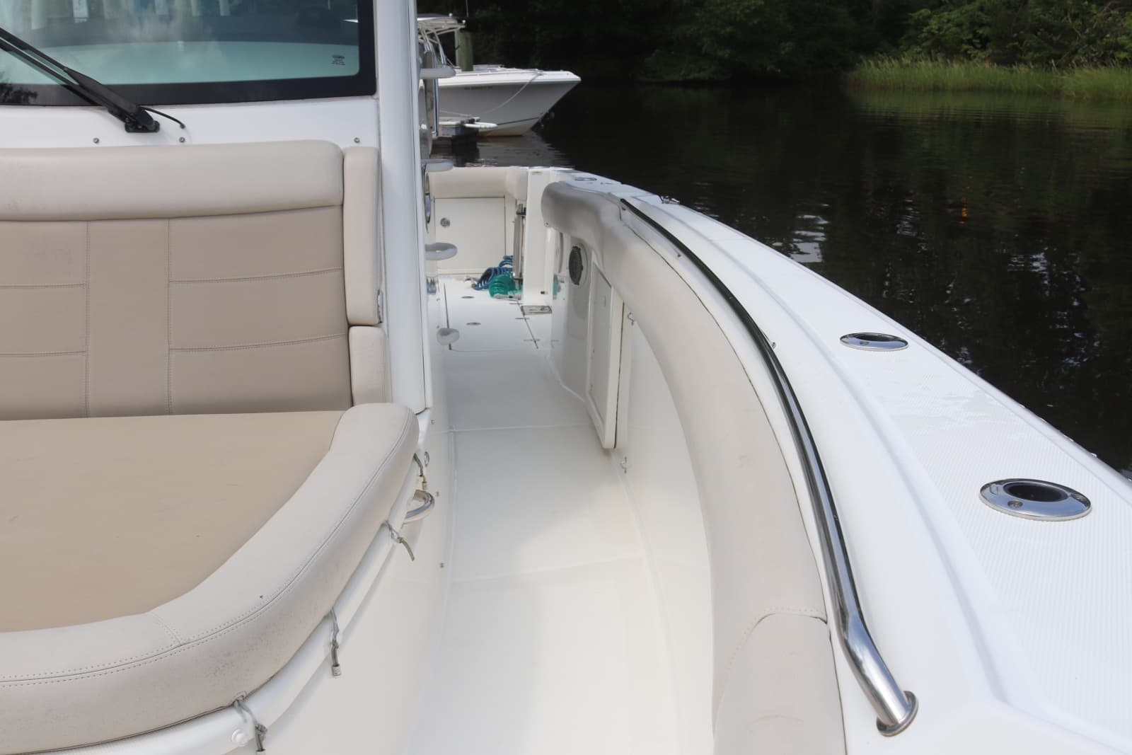 2013 Boston Whaler Outrage - Photo 25
