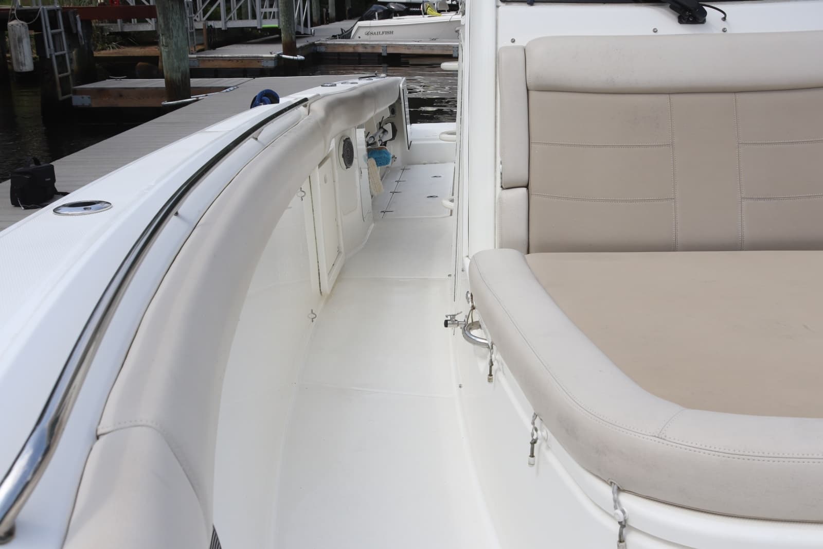 2013 Boston Whaler Outrage - Photo 24
