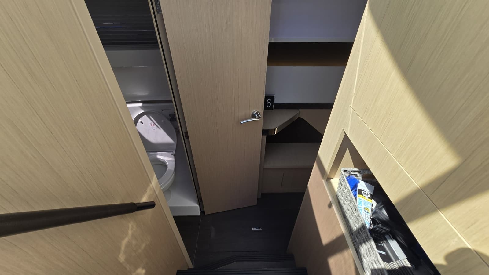 2025 Four Winns TH36 - Photo 19