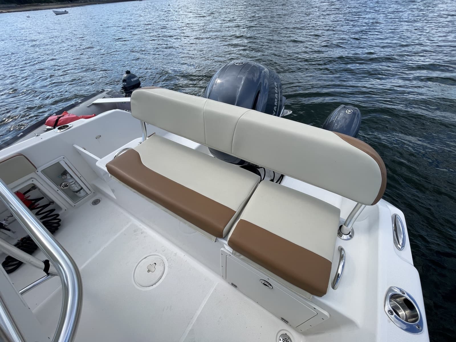 2020 Century 2200 Center Console - Photo 27