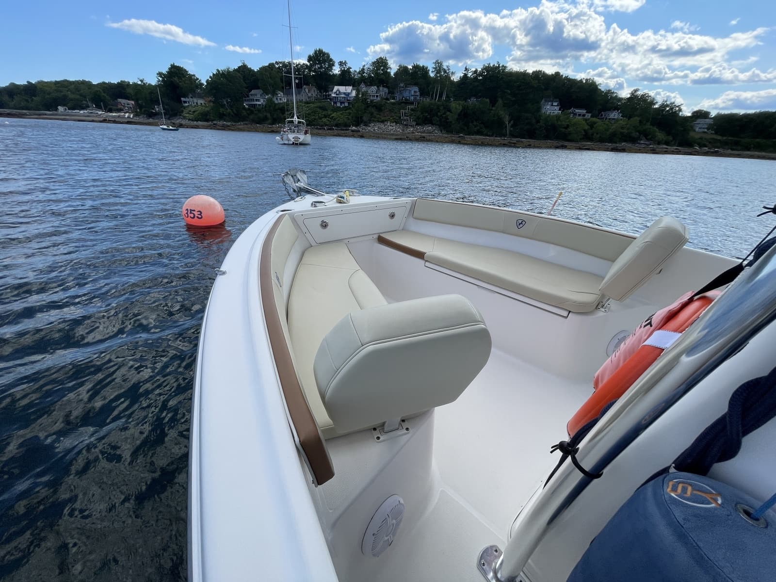2020 Century 2200 Center Console - Photo 41