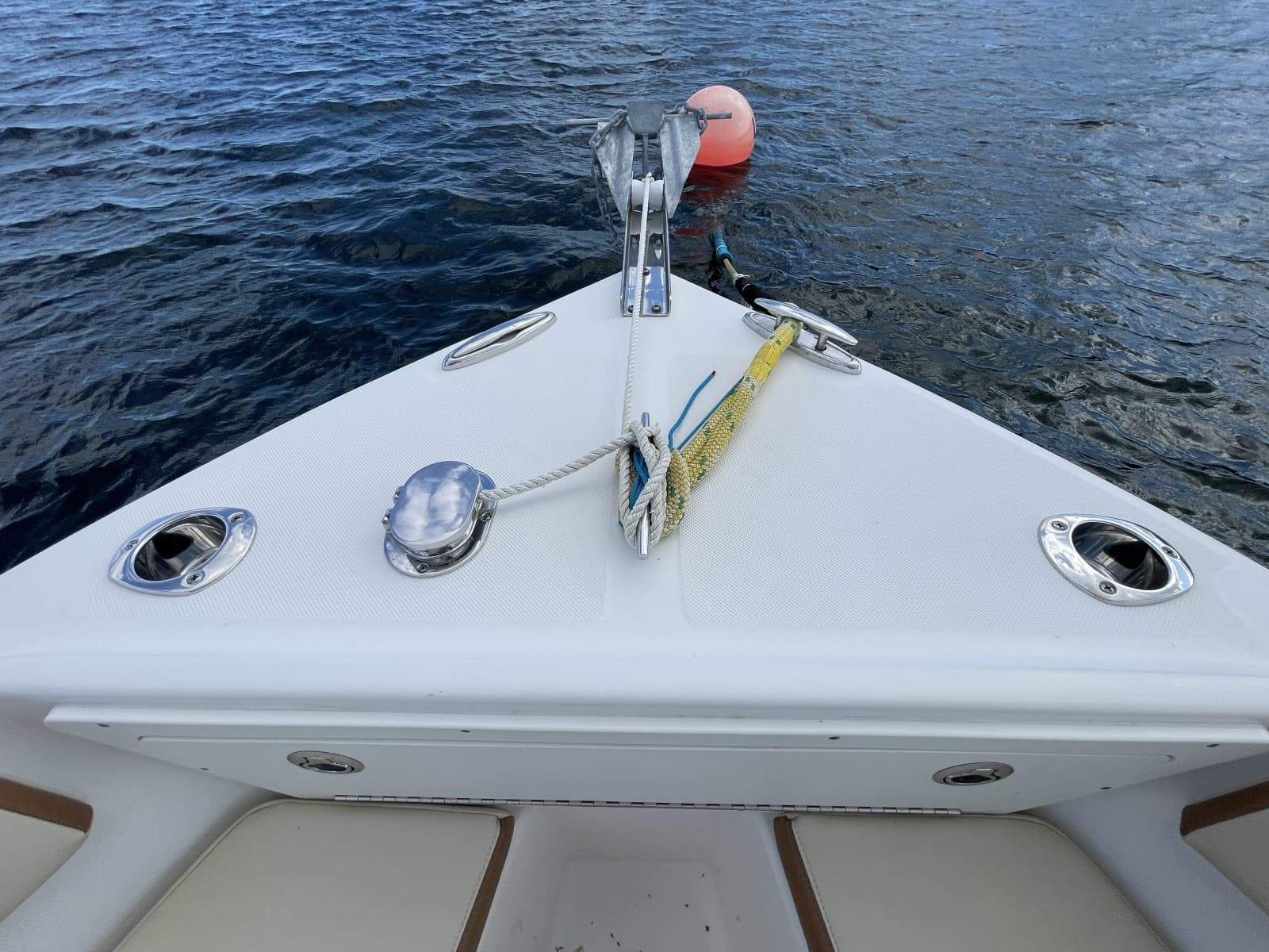 2020 Century 2200 Center Console - Photo 44