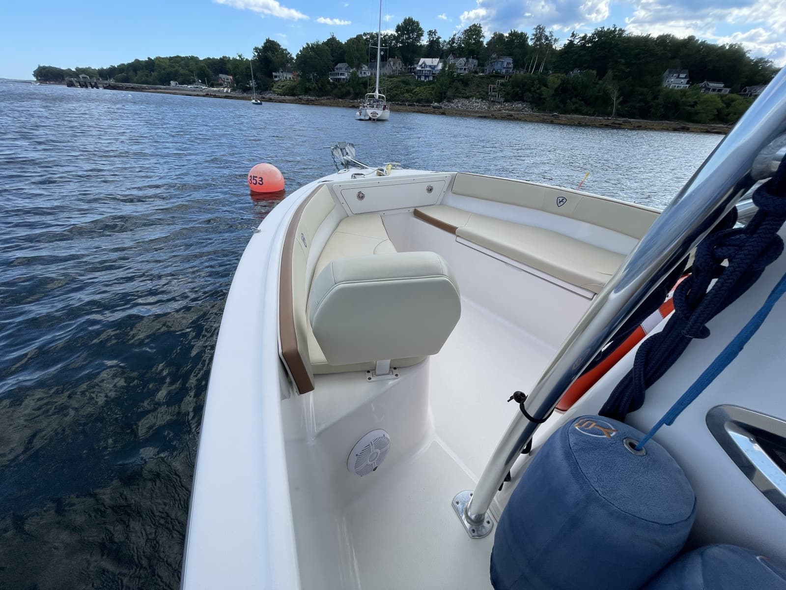 2020 Century 2200 Center Console - Photo 42