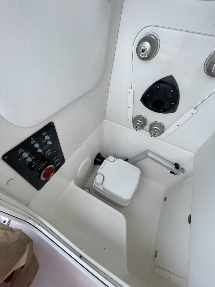 2020 Century 2200 Center Console - Photo 51