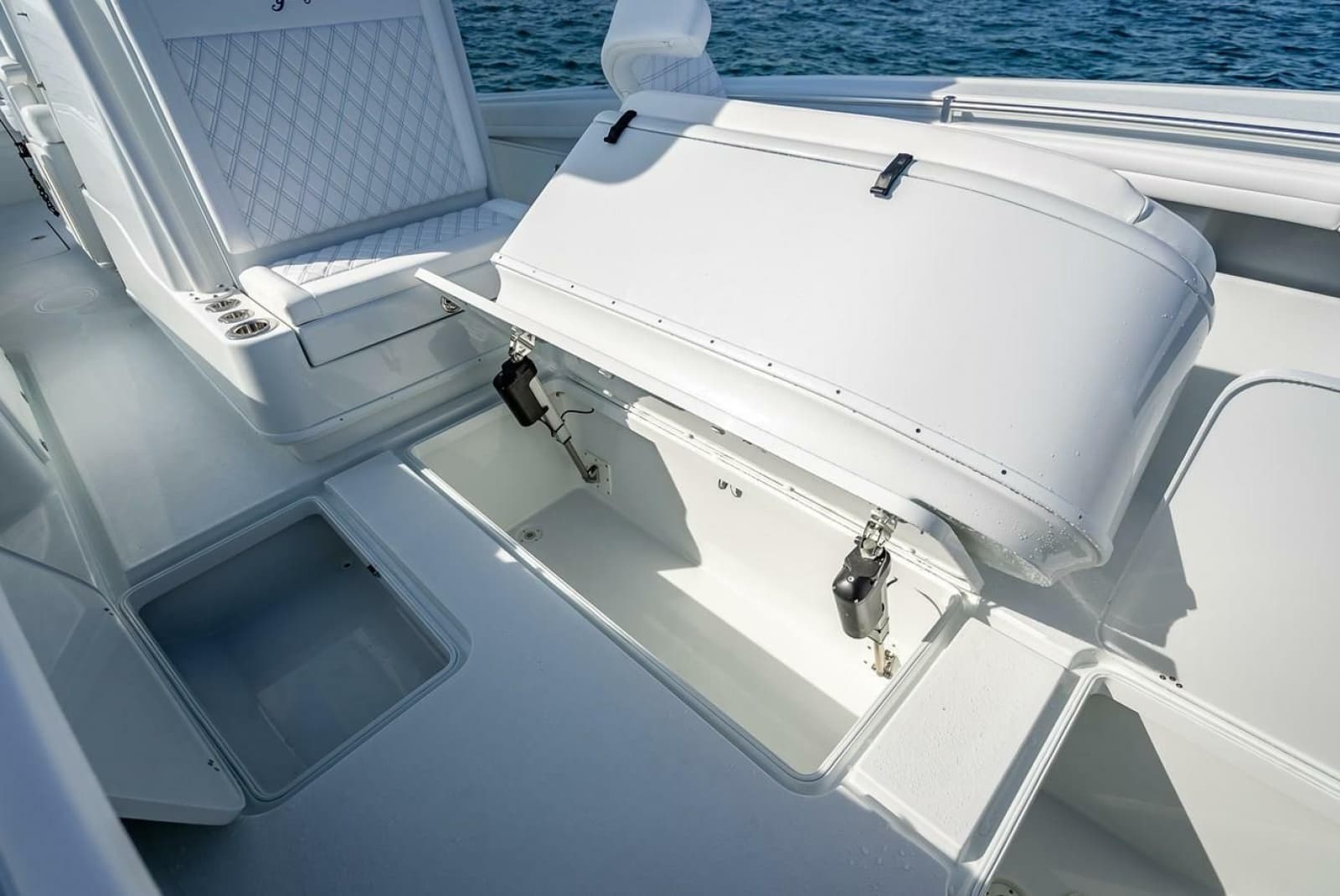 2023 Yellowfin 36 Center Console - Photo 13