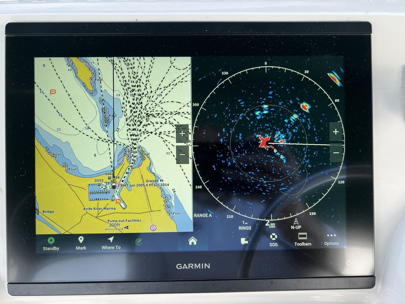 2001 Mainship 390 - Photo 32