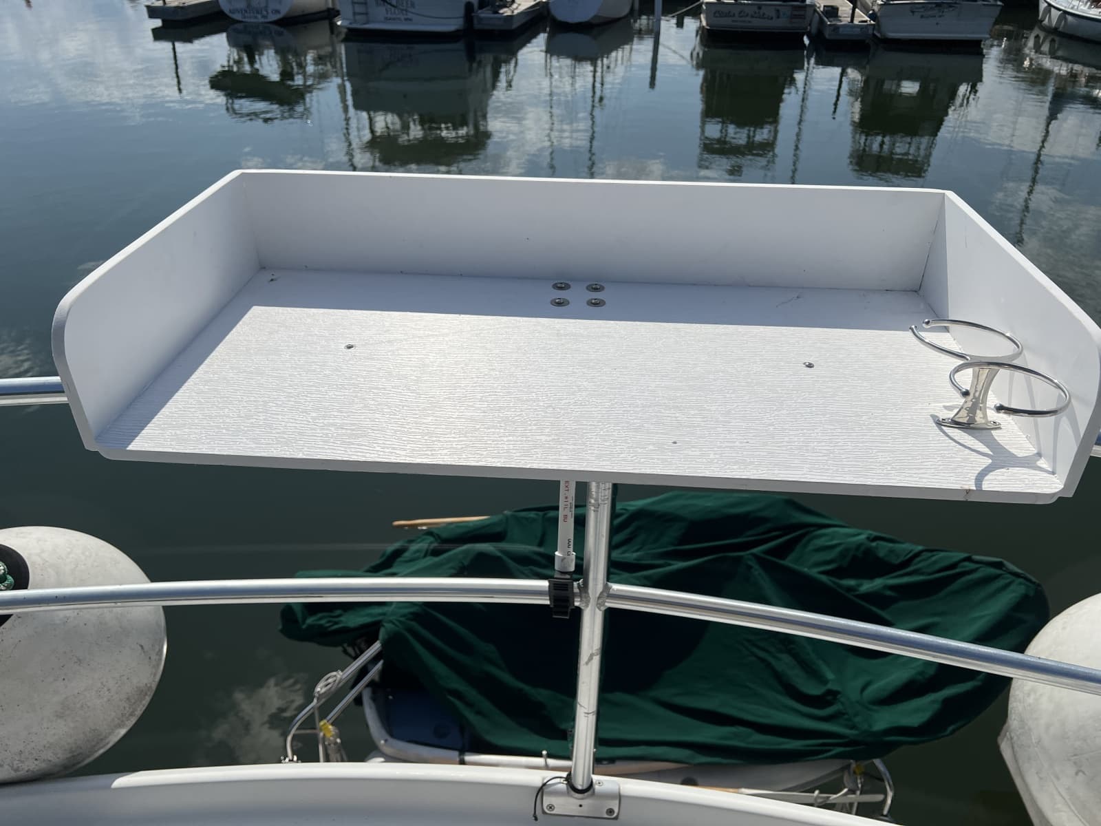 2001 Mainship 390 - Photo 84