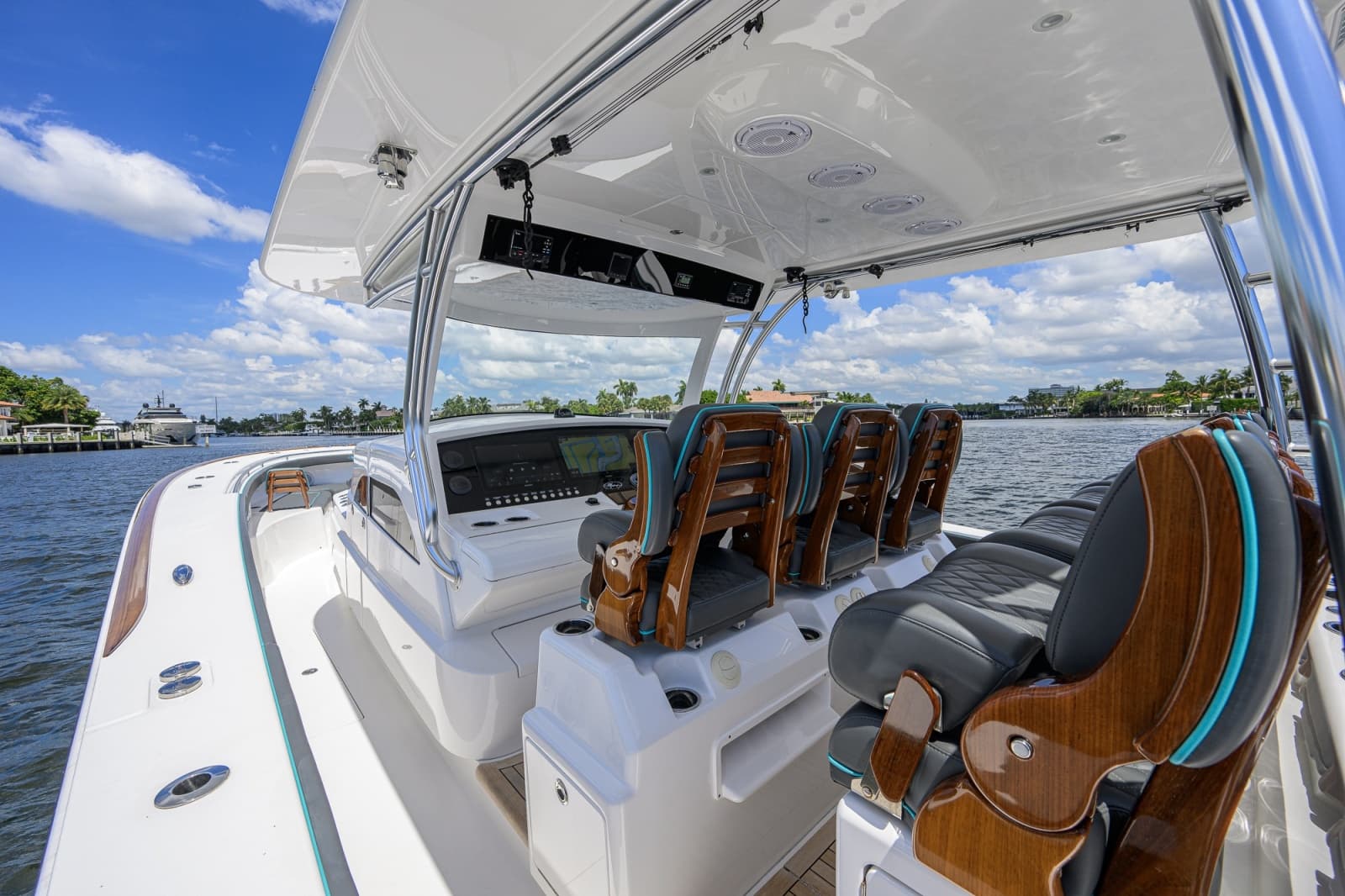 2025 Valhalla Boatworks V46 - Photo 10
