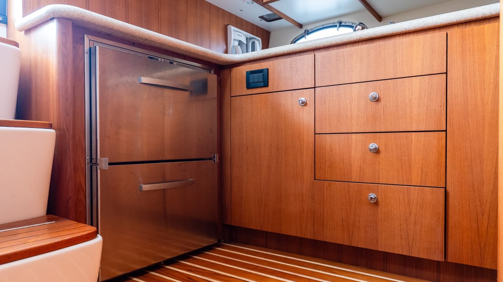 2004 Tiara Yachts 3800 Open - Photo 49