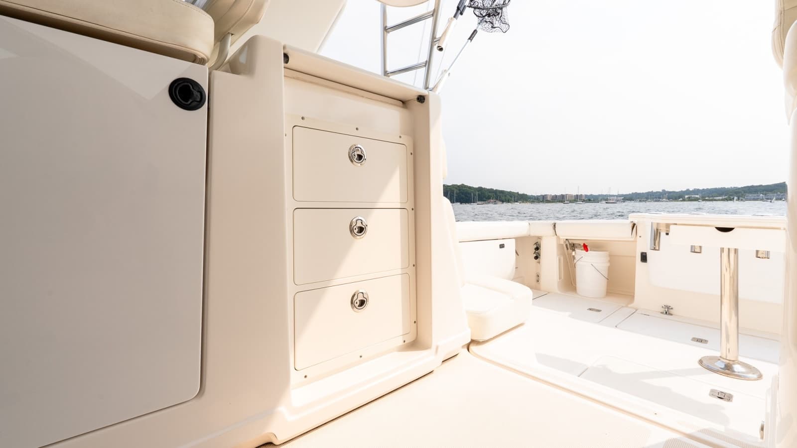 2004 Tiara Yachts 3800 Open - Photo 28