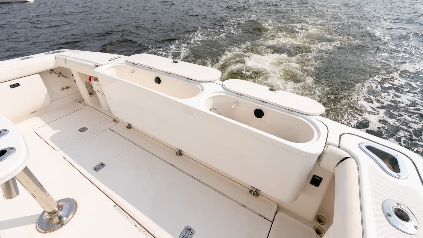 2004 Tiara Yachts 3800 Open - Photo 26